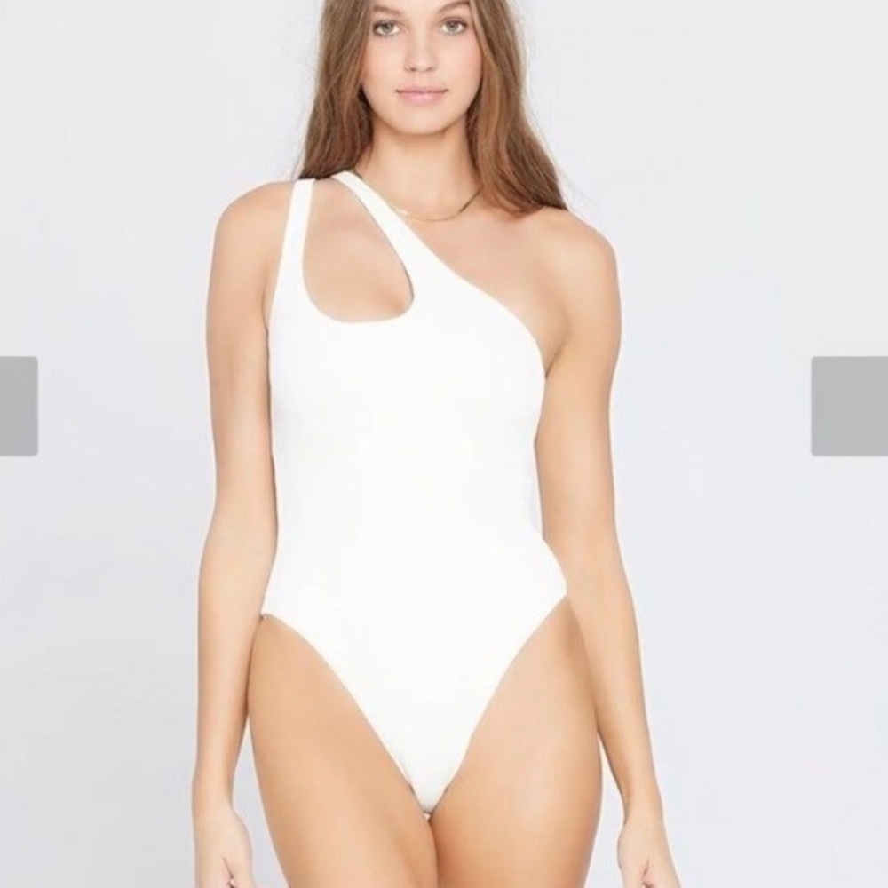 Lspace Phoebe One Piece MEDIUM